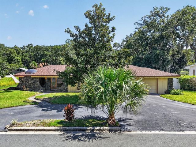 2314 HILLSIDE DRIVE, Mount Dora, FL 32757