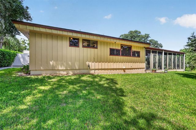 2314 HILLSIDE DRIVE, Mount Dora, FL 32757