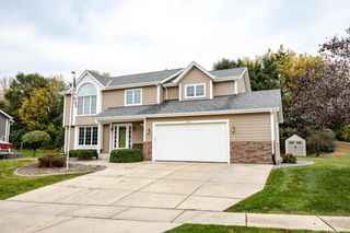 1271 Thomas TRAIL, Oconomowoc, WI 53066