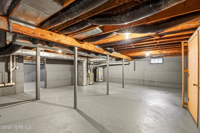 331 Gordons Corner Road, Manalapan, NJ 07726