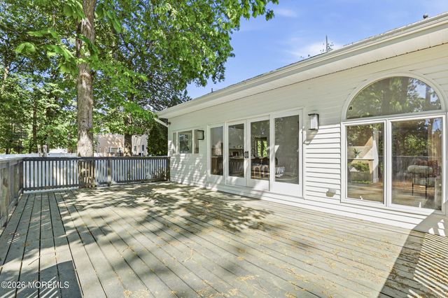 331 Gordons Corner Road, Manalapan, NJ 07726