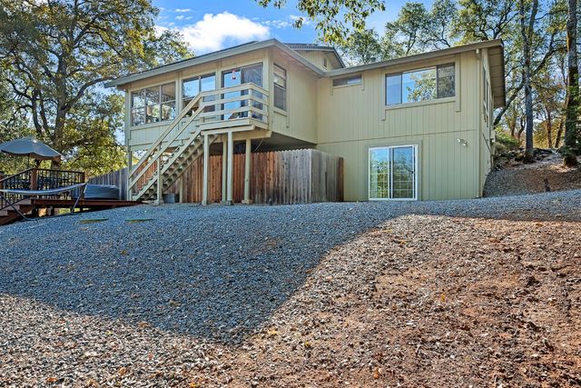 2505 Muir Ct, Cool, CA 95614