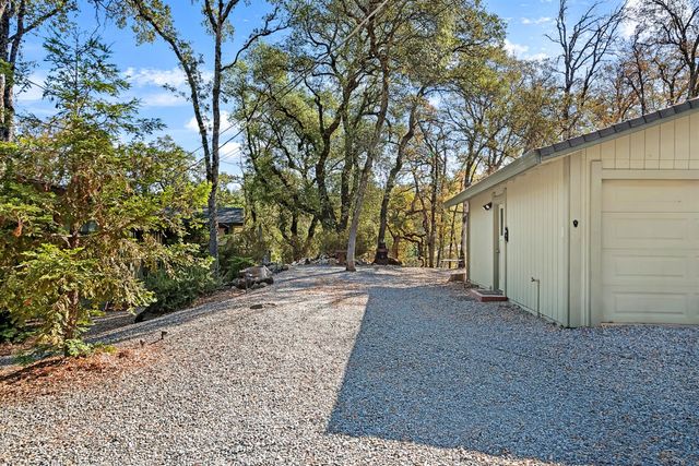 2505 Muir Ct, Cool, CA 95614