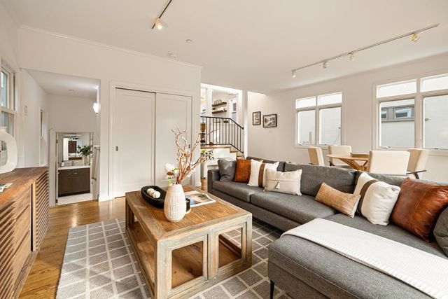 1038 1038 Pomona Ave, Albany, CA 94706