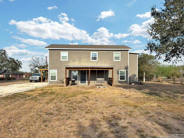 3233 County Road 426, Beeville, TX 78102