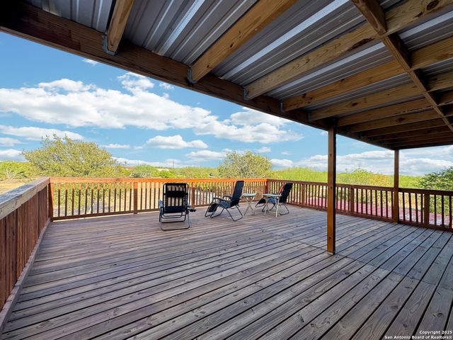 3233 County Road 426, Beeville, TX 78102