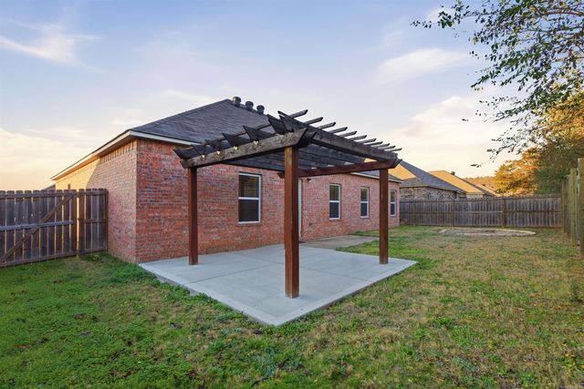 2050 Mary Alice Drive, Conway, AR 72032