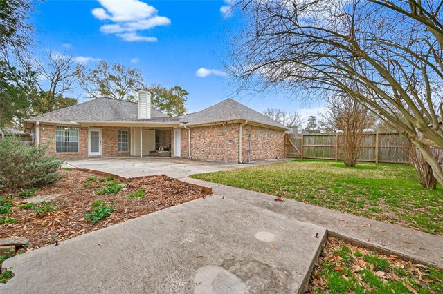 26901 Palace Pines Drive, Kingwood, TX 77339