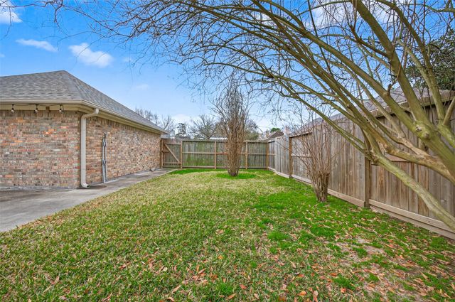 26901 Palace Pines Drive, Kingwood, TX 77339
