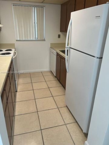 1880 N Congress Avenue 109, West Palm Beach, FL 33401