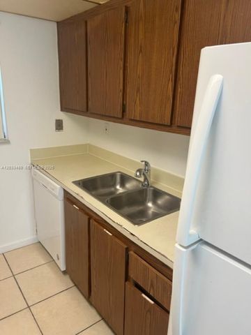 1880 N Congress Avenue 109, West Palm Beach, FL 33401