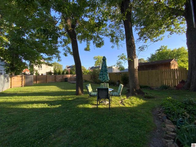 1620 Monroe St., Paducah, KY 42001