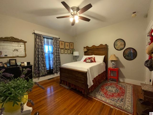 1620 Monroe St., Paducah, KY 42001
