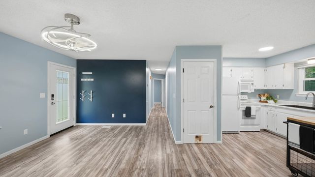 1420 N Winer Drive, Soddy Daisy, TN 37379