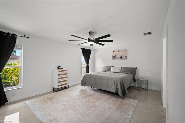 2702 NE 1st AVE, Cape Coral, FL 33909