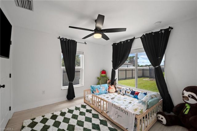 2702 NE 1st AVE, Cape Coral, FL 33909