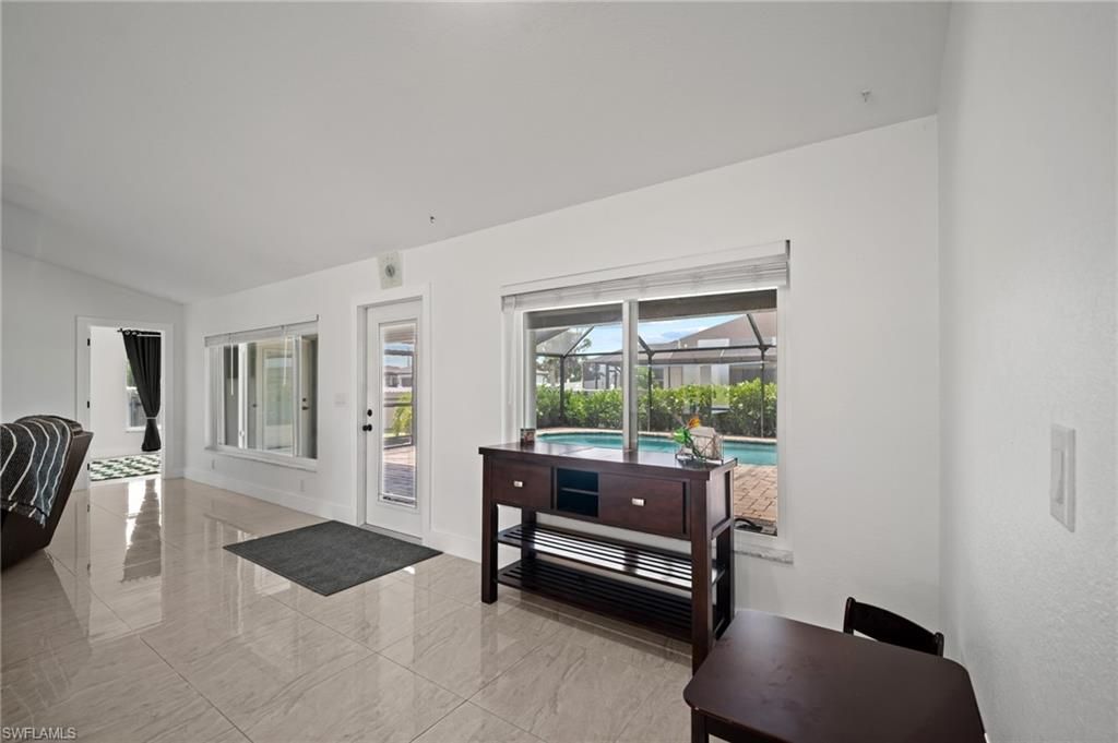Image 13 of property listing at 2702 NE 1st AVE, Cape Coral, FL 33909