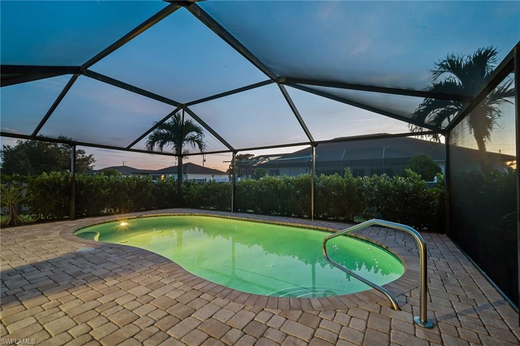 Image 31 of property listing at 2702 NE 1st AVE, Cape Coral, FL 33909