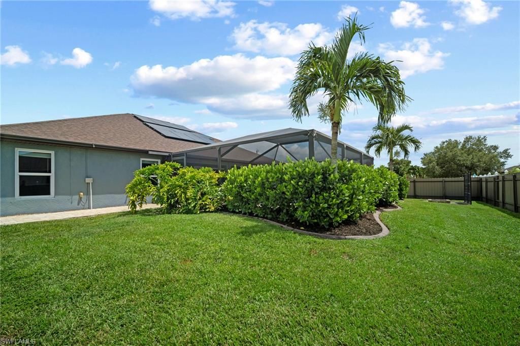Image 34 of property listing at 2702 NE 1st AVE, Cape Coral, FL 33909