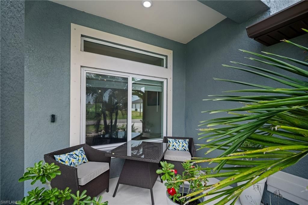Image 4 of property listing at 2702 NE 1st AVE, Cape Coral, FL 33909