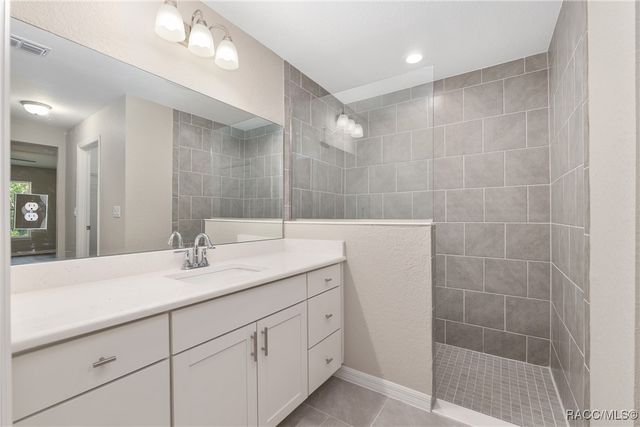 8235 N Merrimac Way, Citrus Springs, FL 34434