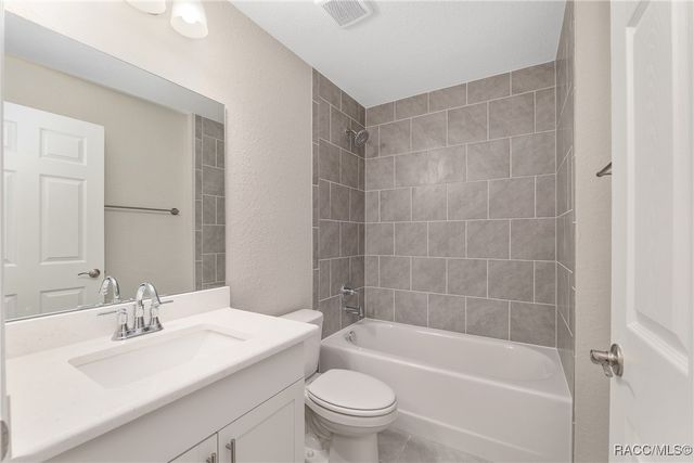 8235 N Merrimac Way, Citrus Springs, FL 34434