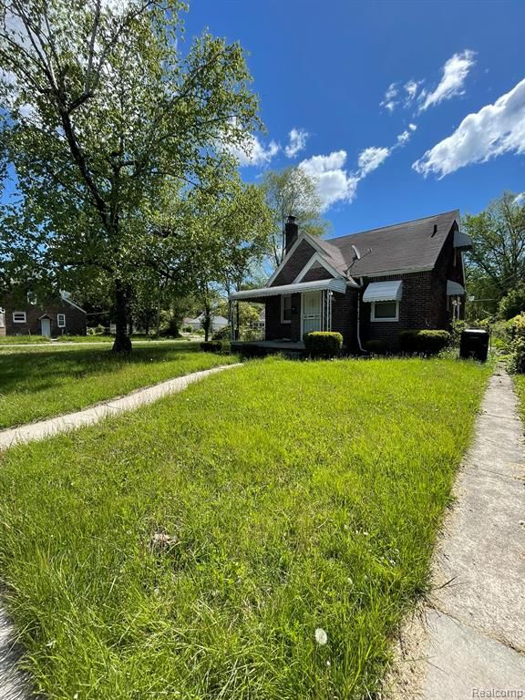 11326 Wayburn Street, Detroit, MI 48224