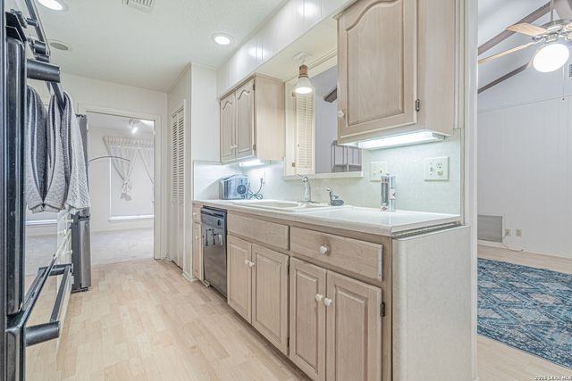 6706 Madeleine, San Antonio, TX 78229