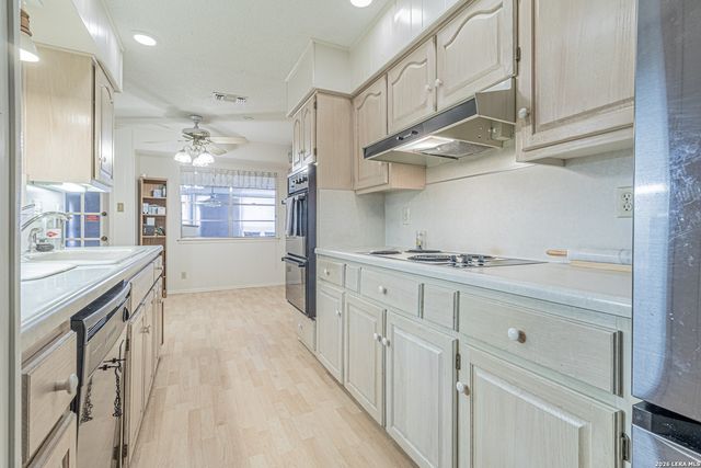 6706 Madeleine, San Antonio, TX 78229