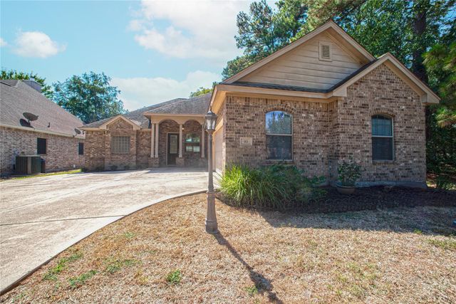 93 Wick Willow Drive, Montgomery, TX 77356