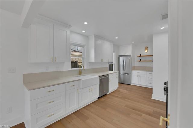 1116 Cardston CT, Virginia Beach, VA 23454