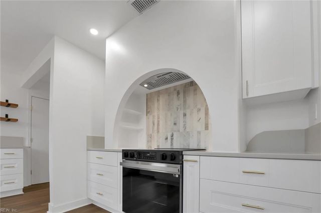 1116 Cardston CT, Virginia Beach, VA 23454