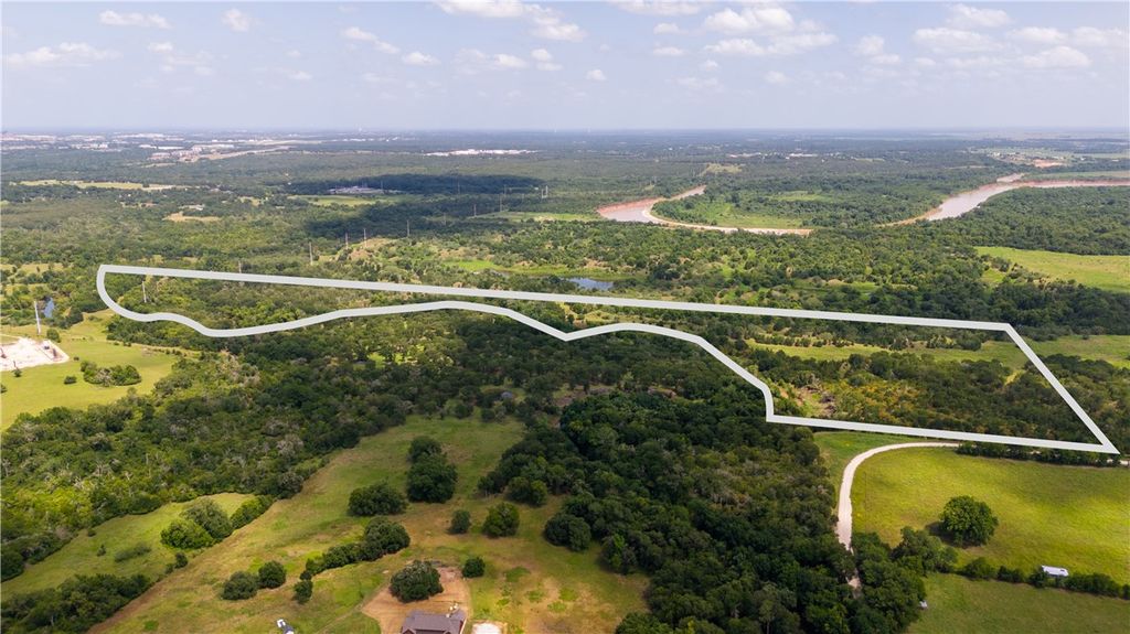 000 Leonard, Bryan, TX 77807 — photo 4