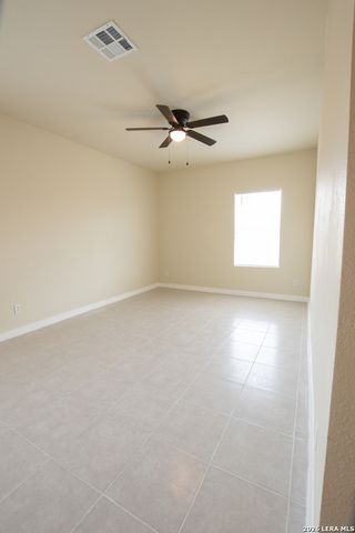 2621 pahmeyer, New Braunfels, TX 78130