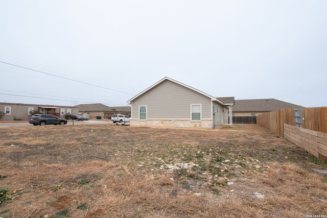 2621 pahmeyer, New Braunfels, TX 78130