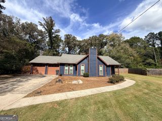 1228 Maggie Lane SE, Conyers, GA 30013