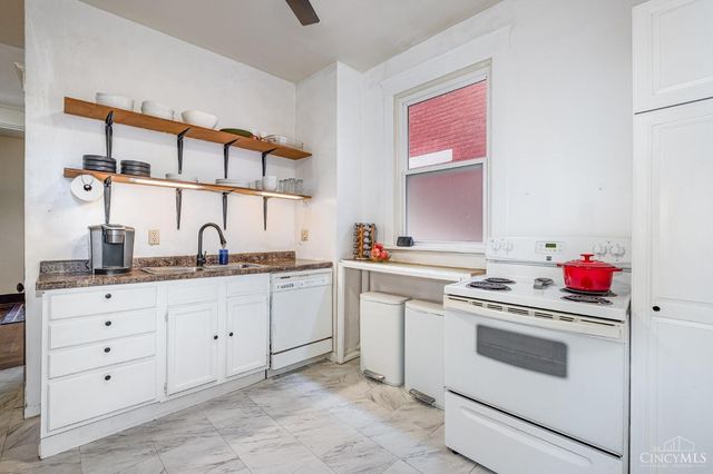 963 Oakland Avenue, Cincinnati, OH 45205