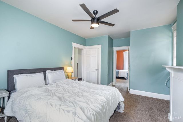 963 Oakland Avenue, Cincinnati, OH 45205