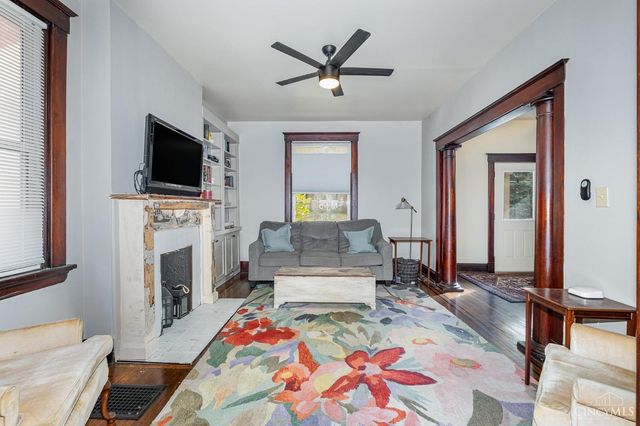 963 Oakland Avenue, Cincinnati, OH 45205