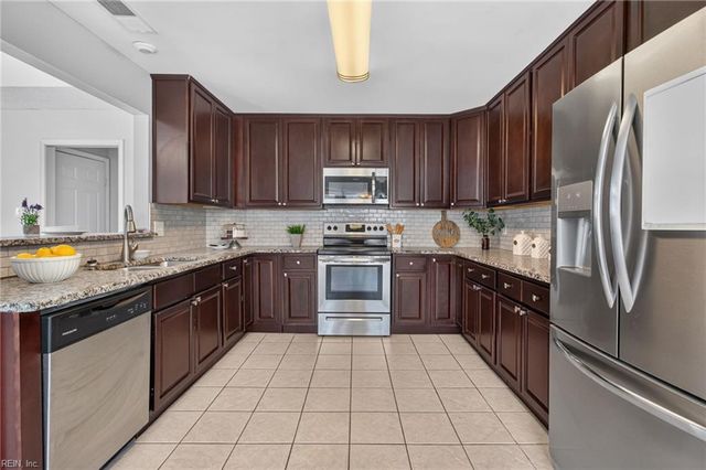 5605 Tendril Last, Virginia Beach, VA 23455