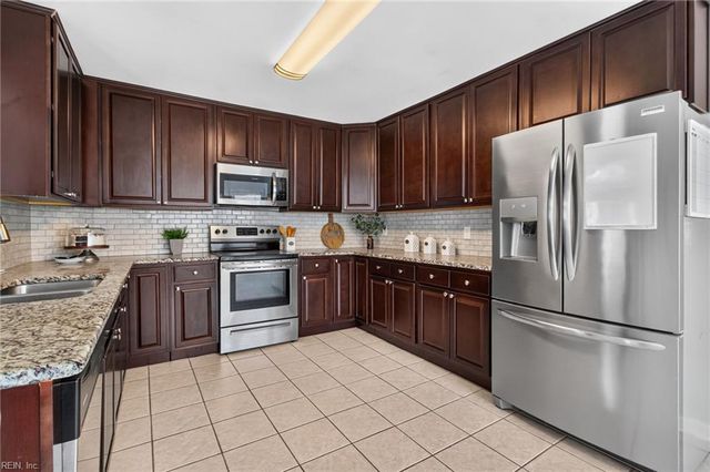 5605 Tendril Last, Virginia Beach, VA 23455