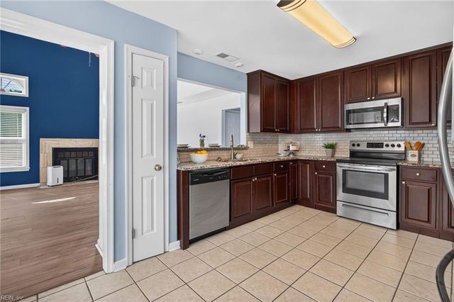 5605 Tendril Last, Virginia Beach, VA 23455