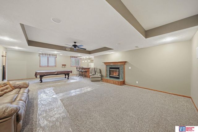 21780 Ponderosa Drive, Gretna, NE 68028