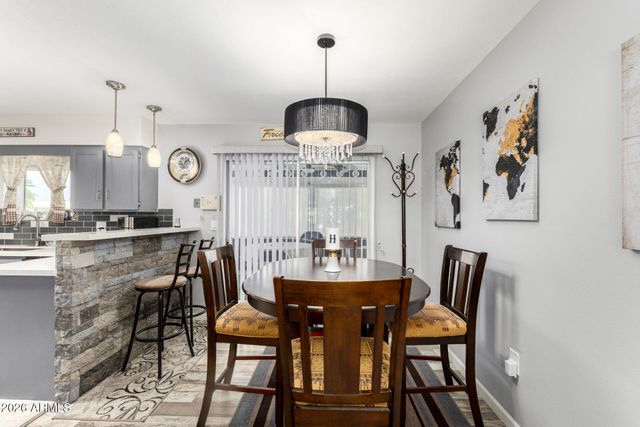 10212 W ROYAL OAK Road, Sun City, AZ 85351