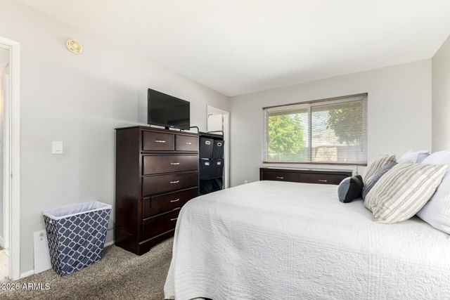 10212 W ROYAL OAK Road, Sun City, AZ 85351