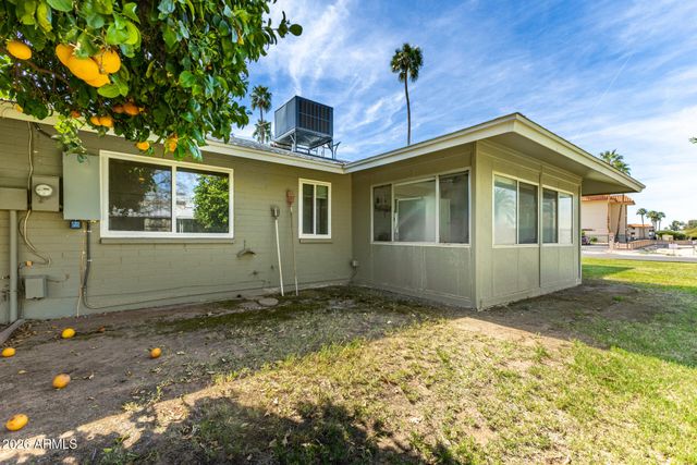 10212 W ROYAL OAK Road, Sun City, AZ 85351