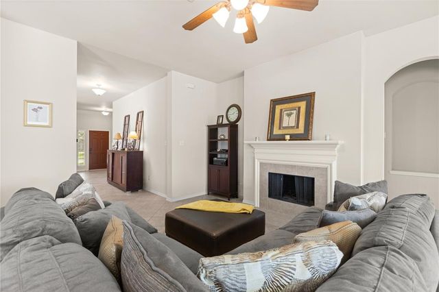 2630 Aspen Tree Court, Houston, TX 77014