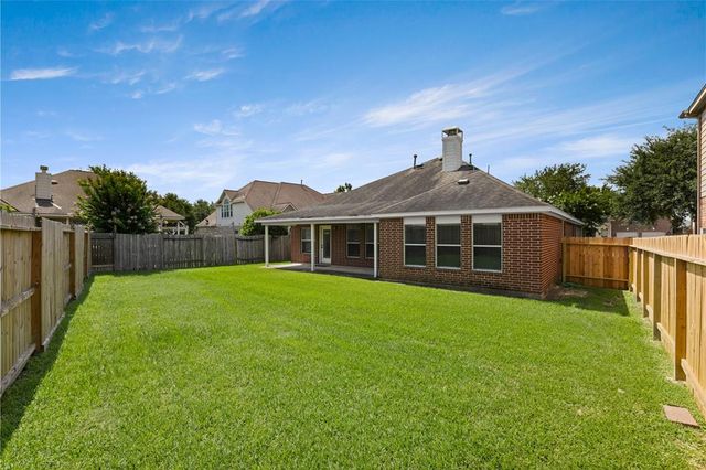 2630 Aspen Tree Court, Houston, TX 77014