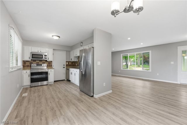 8139 Yorkshire Drive, Mentor, OH 44060