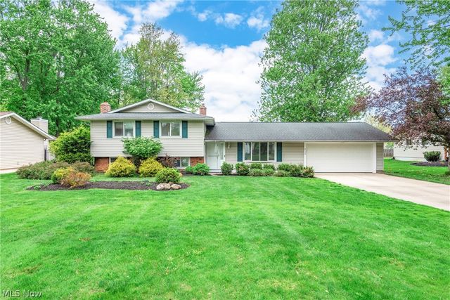8139 Yorkshire Drive, Mentor, OH 44060